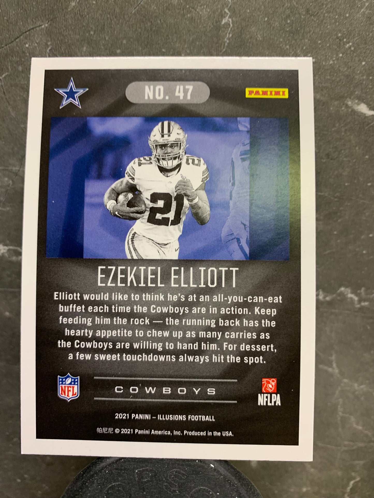 2021 Panini Illusions #47 Ezekiel Elliott Dallas Cowboys