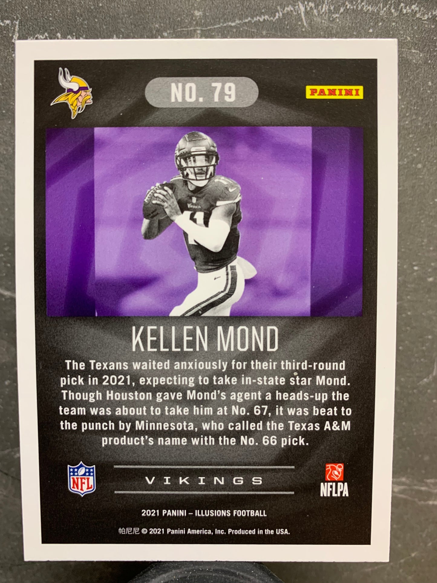 2021 Panini Illusions #79 Kellen Mond RC Minnesota Vikings