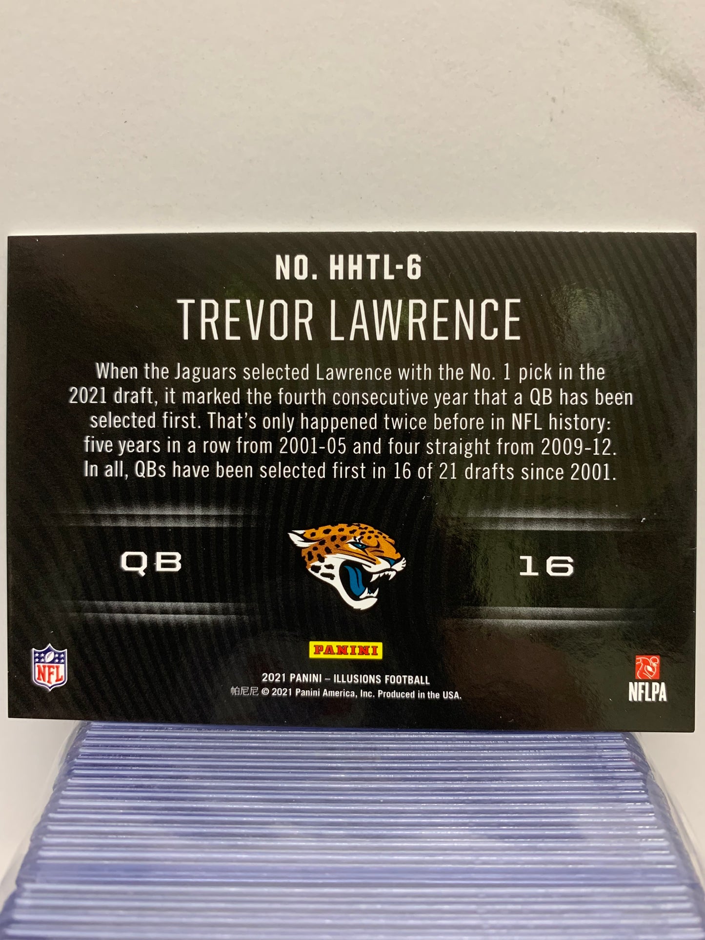 2021 Panini Illusions HoloHeroes #46 Trevor Lawrence RC Jacksonville Jaguars