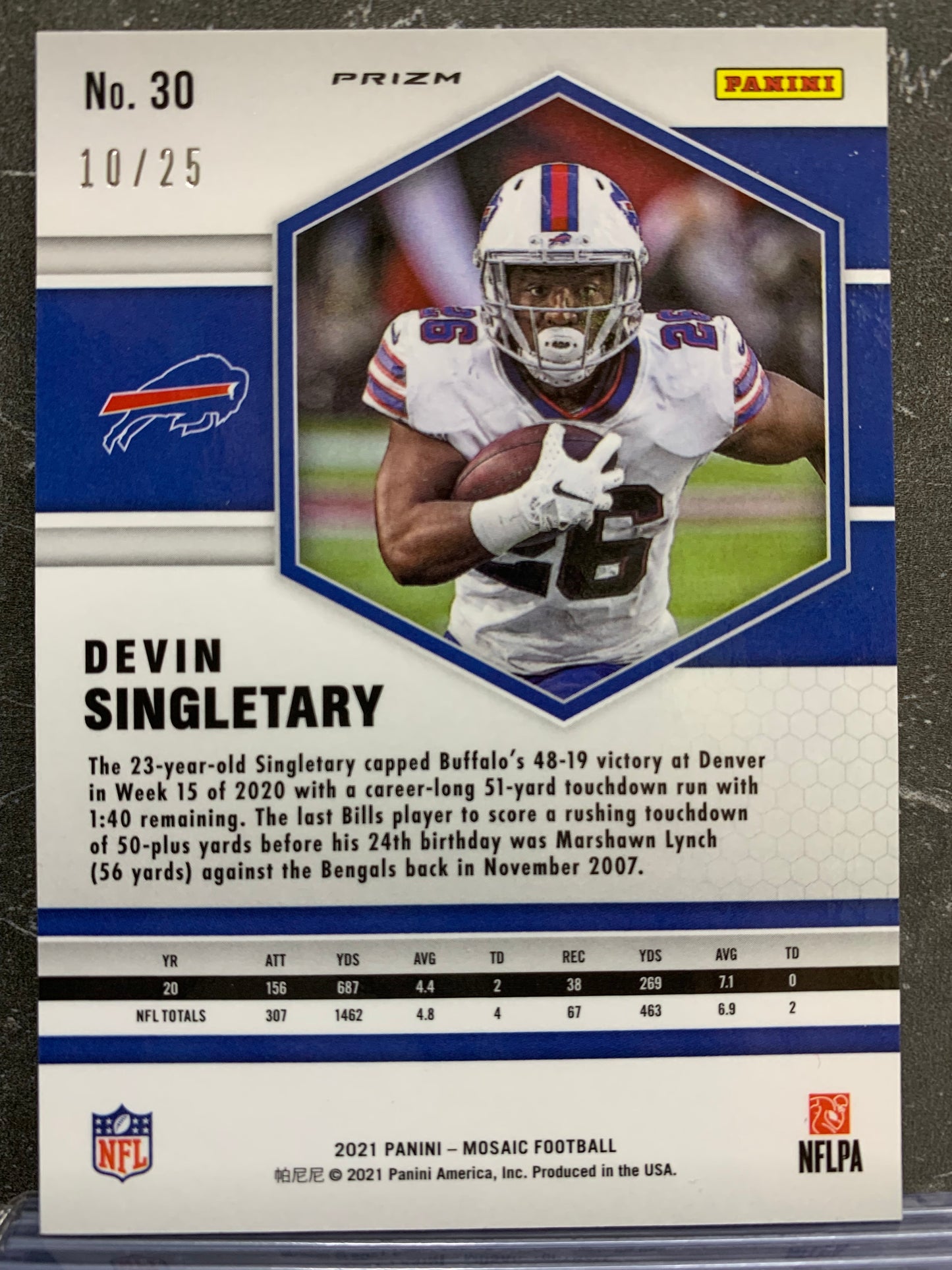 2021 Panini Mosaic Orange Fluorescent #30 Devin Singletary Buffalo Bills /25