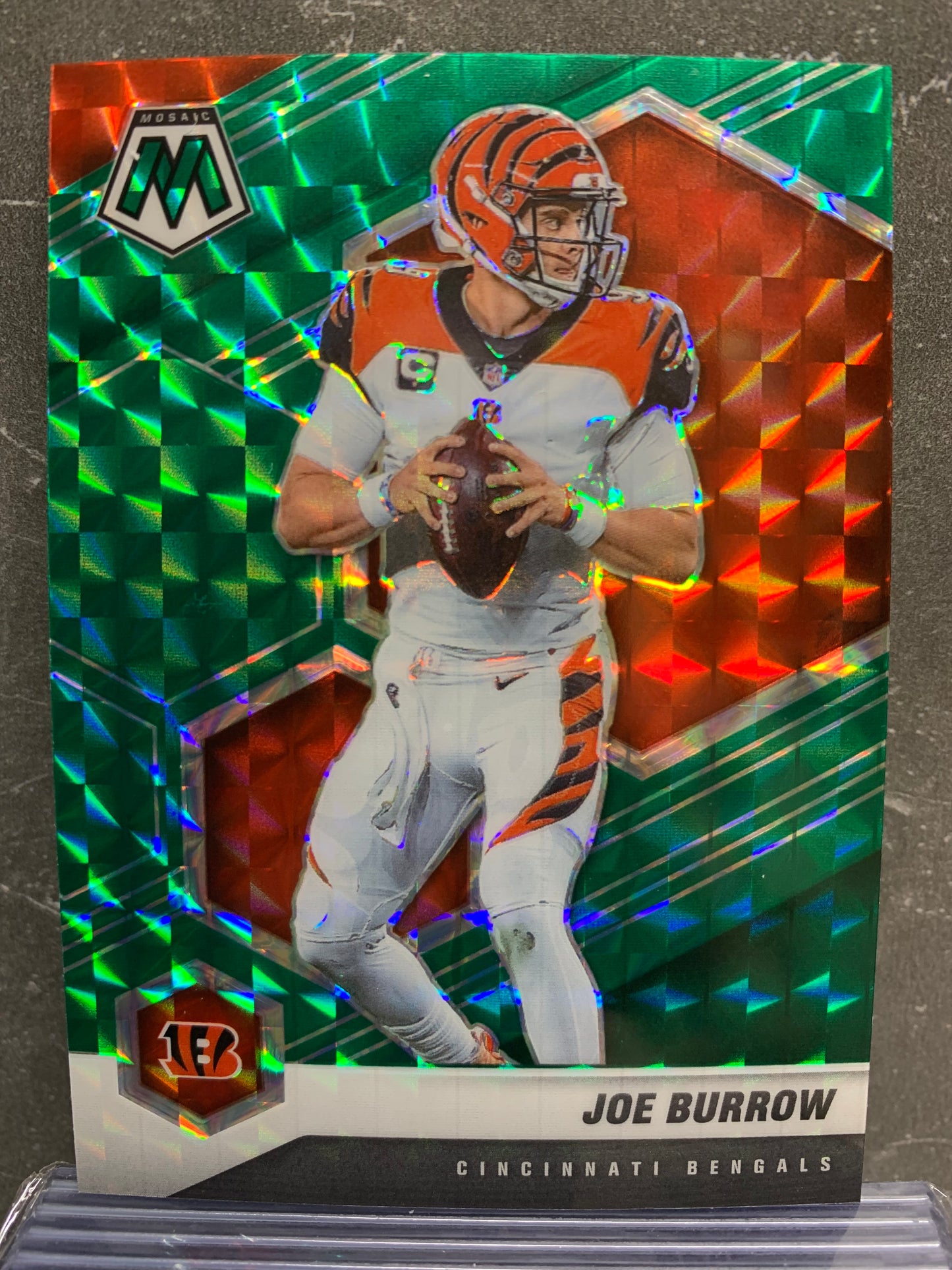 2021 Panini Mosaic Mosaic Green #47 Joe Burrow Cincinnati Bengals