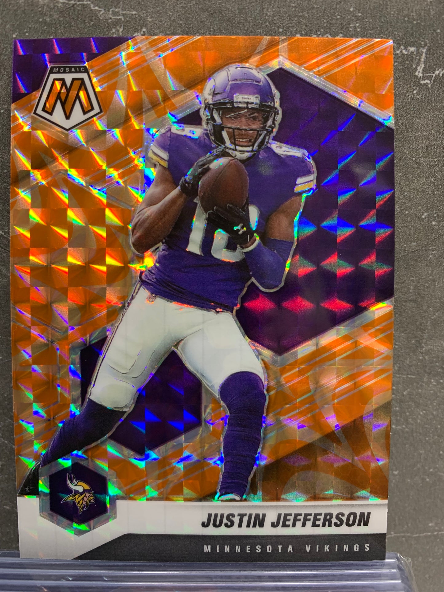 2021 Panini Mosaic Mosaic Reactive Orange #132 Justin Jefferson Minnesota Vikings