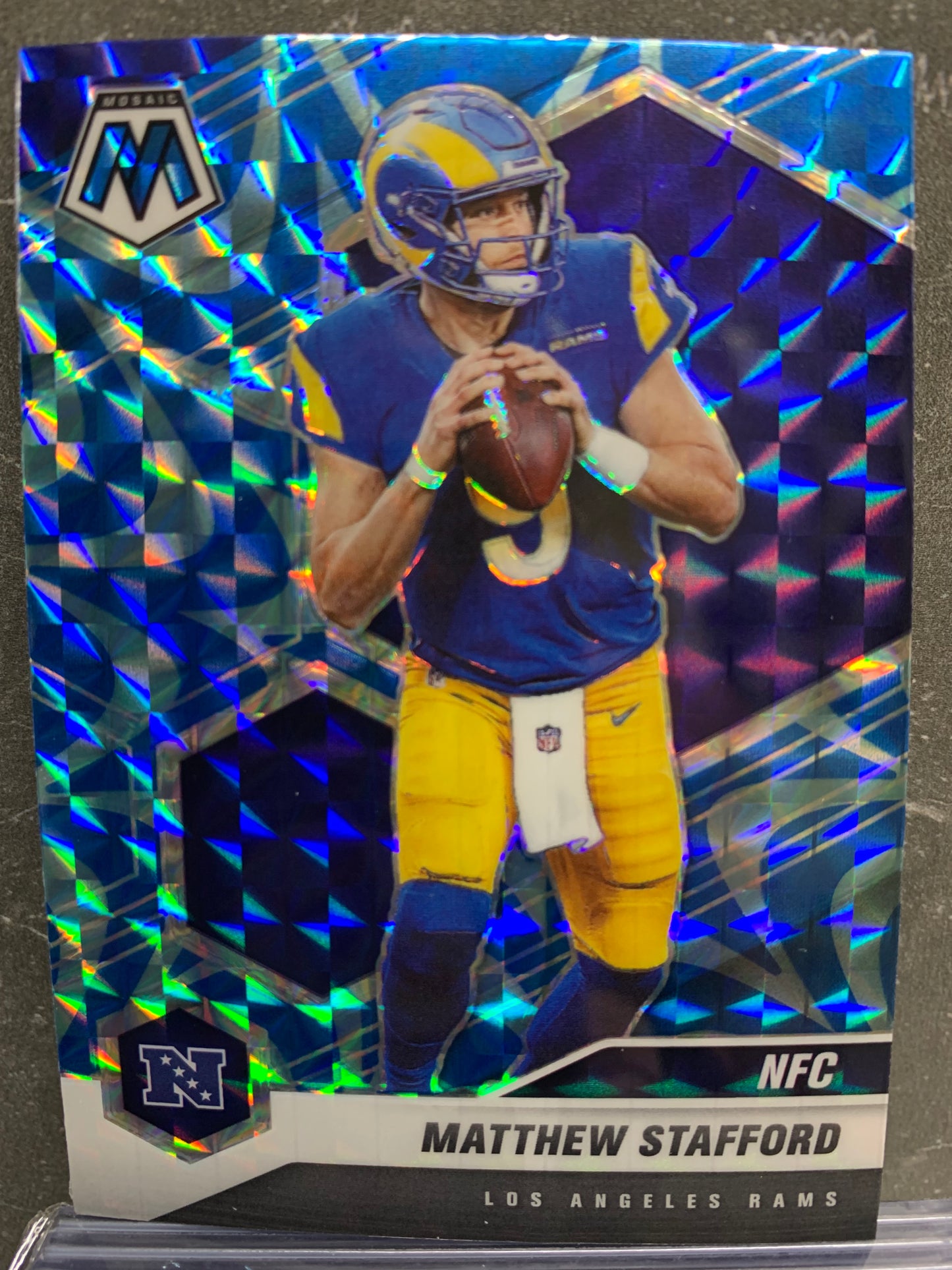 2021 Panini Mosaic Mosaic Reactive Blue #205 Matthew Stafford NFC Los Angeles Rams