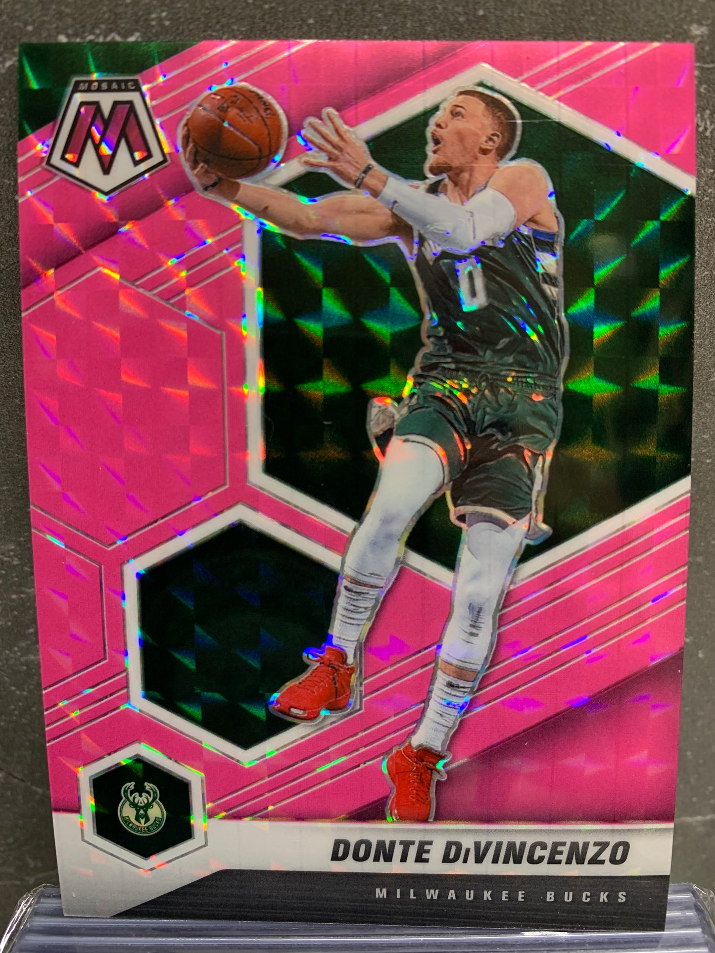 2020-21 Panini Mosaic Mosaic Pink Fluorescent #13 Donte DiVincenzo 1/10